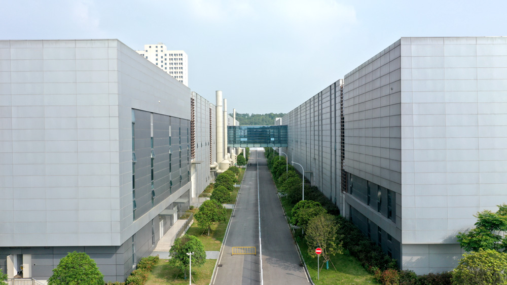 华为新金宝高端制造基地