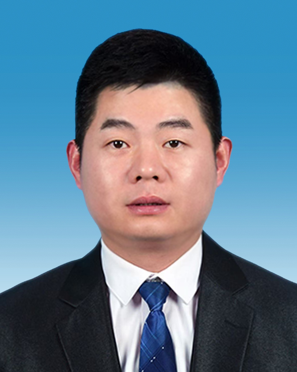 李卓